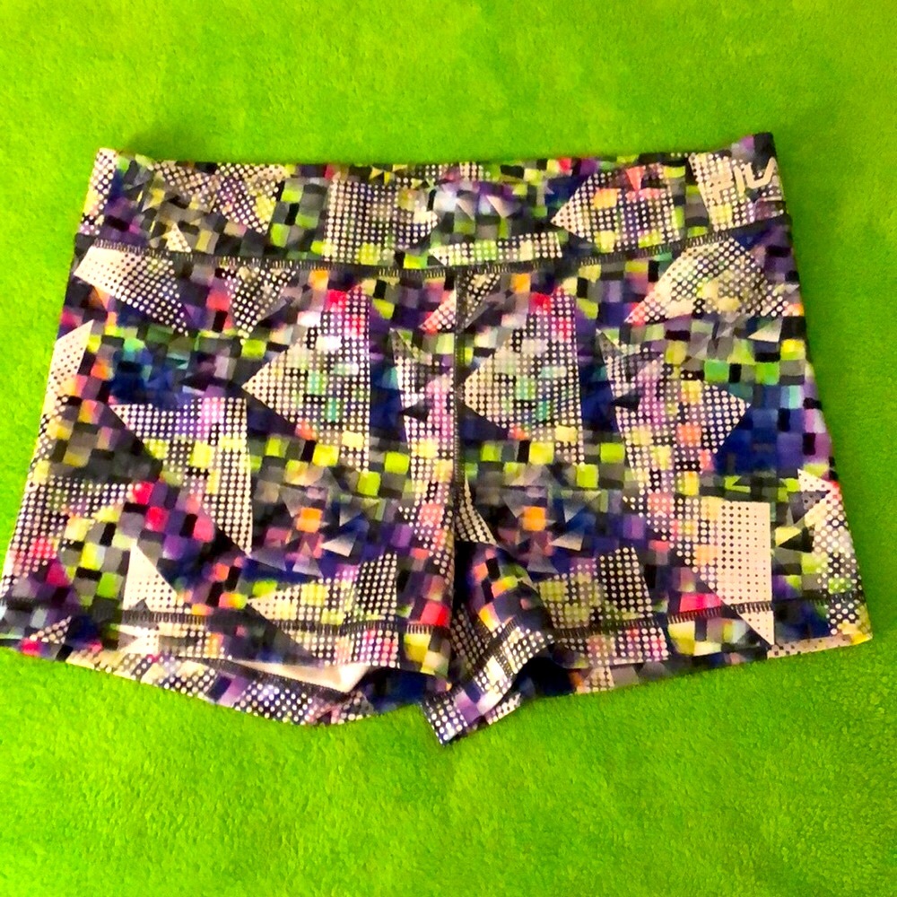 EUC FILA Shorts Sz L